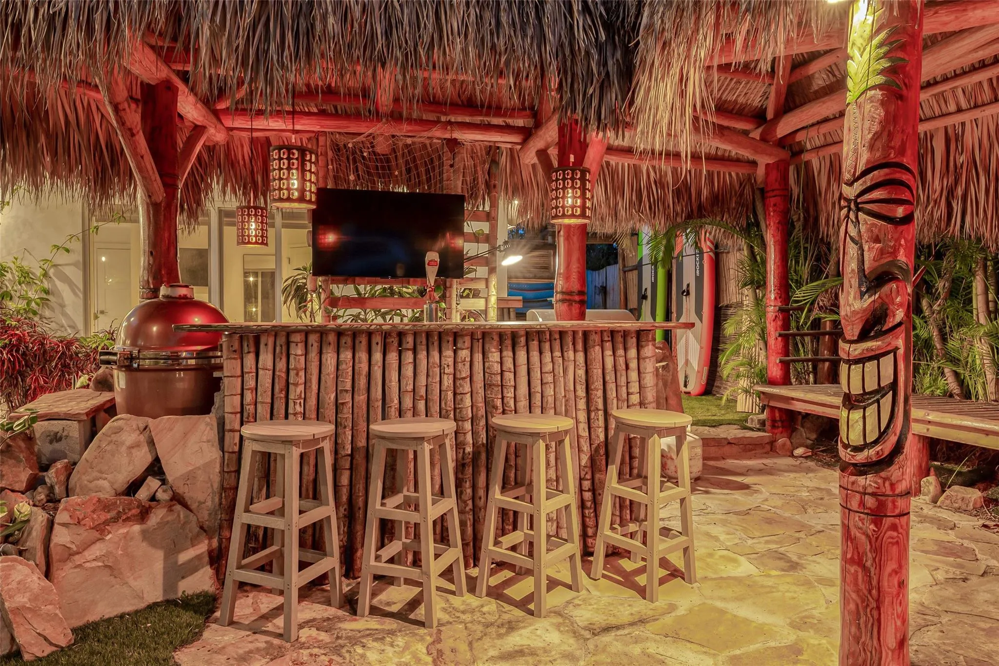 Tiki Bar