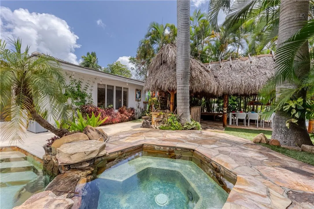 Hot Tub