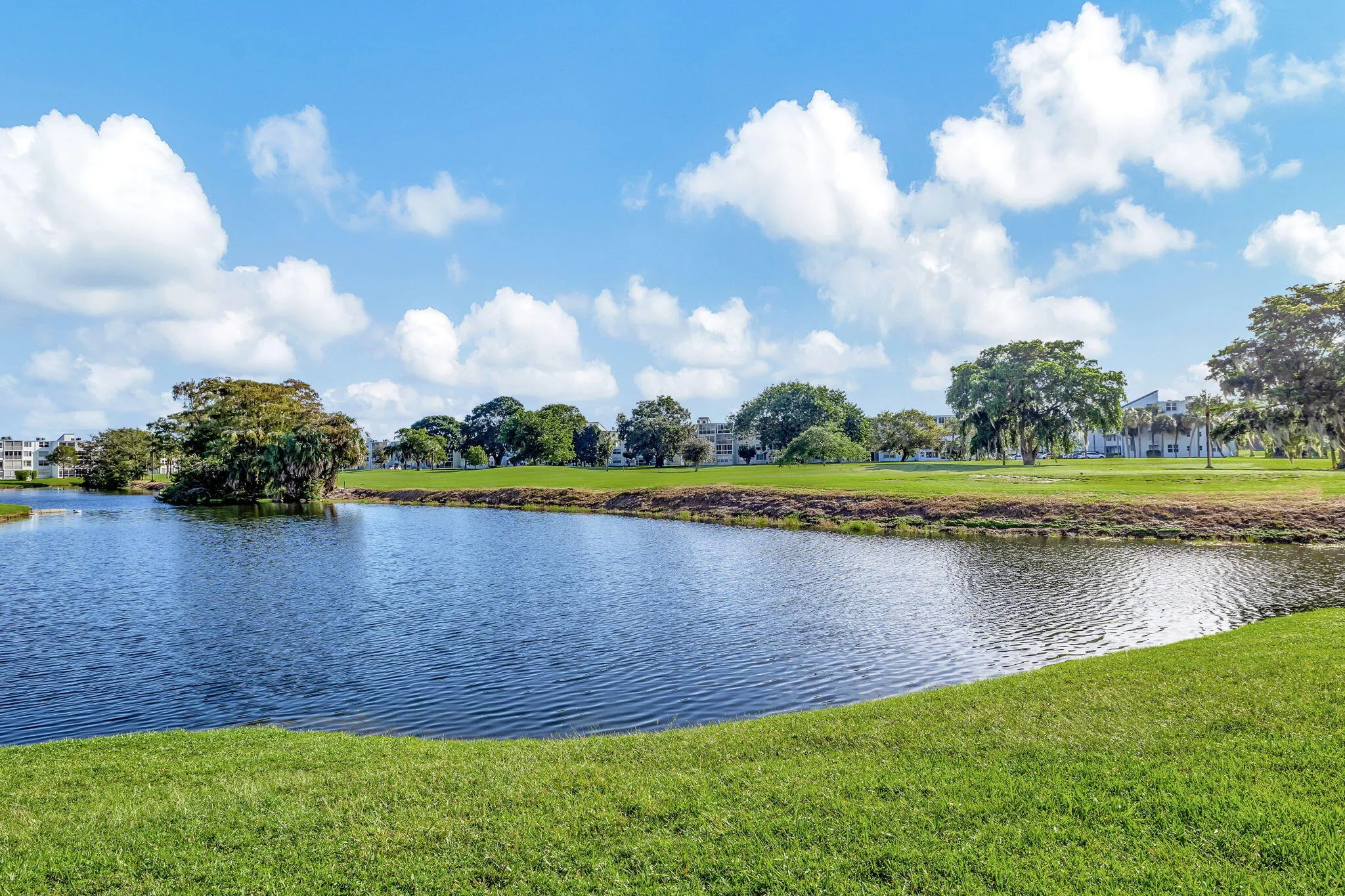 Spectacular Water Views