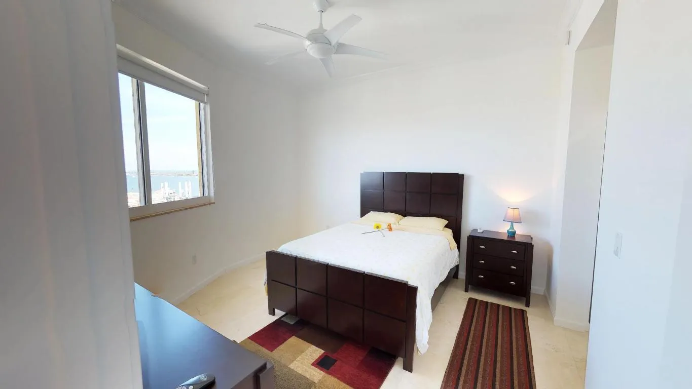 Slade-LPh03-1551-Flagler-DriveWest-Palm-