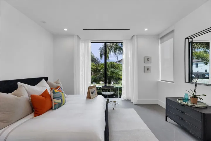 Suite #3 (1st Floor)