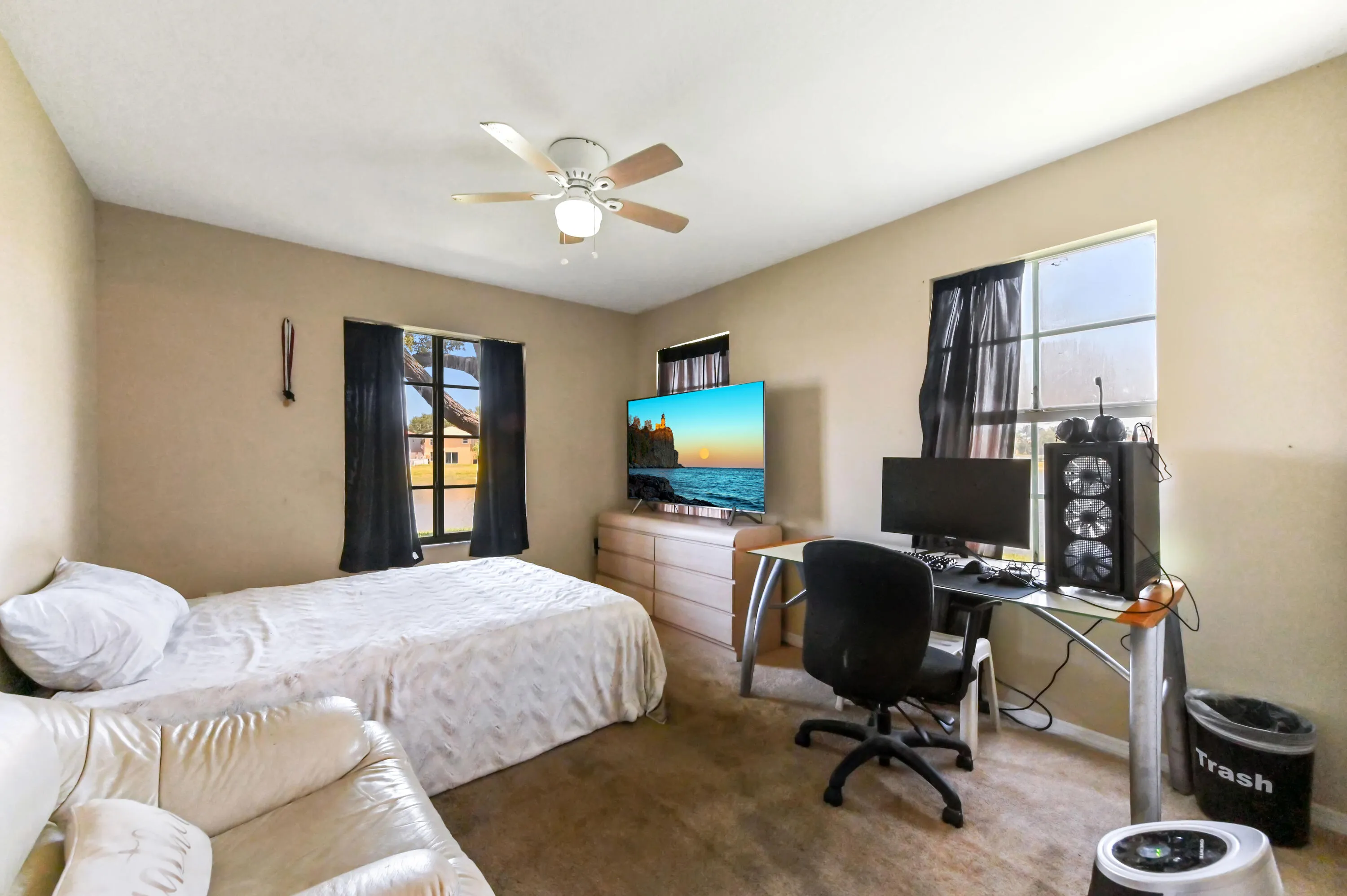 15 bedroom 01