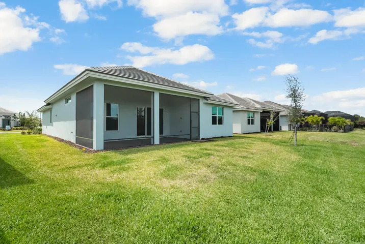 12507 SW Sunrise Lake Tr - Lucida - Rear