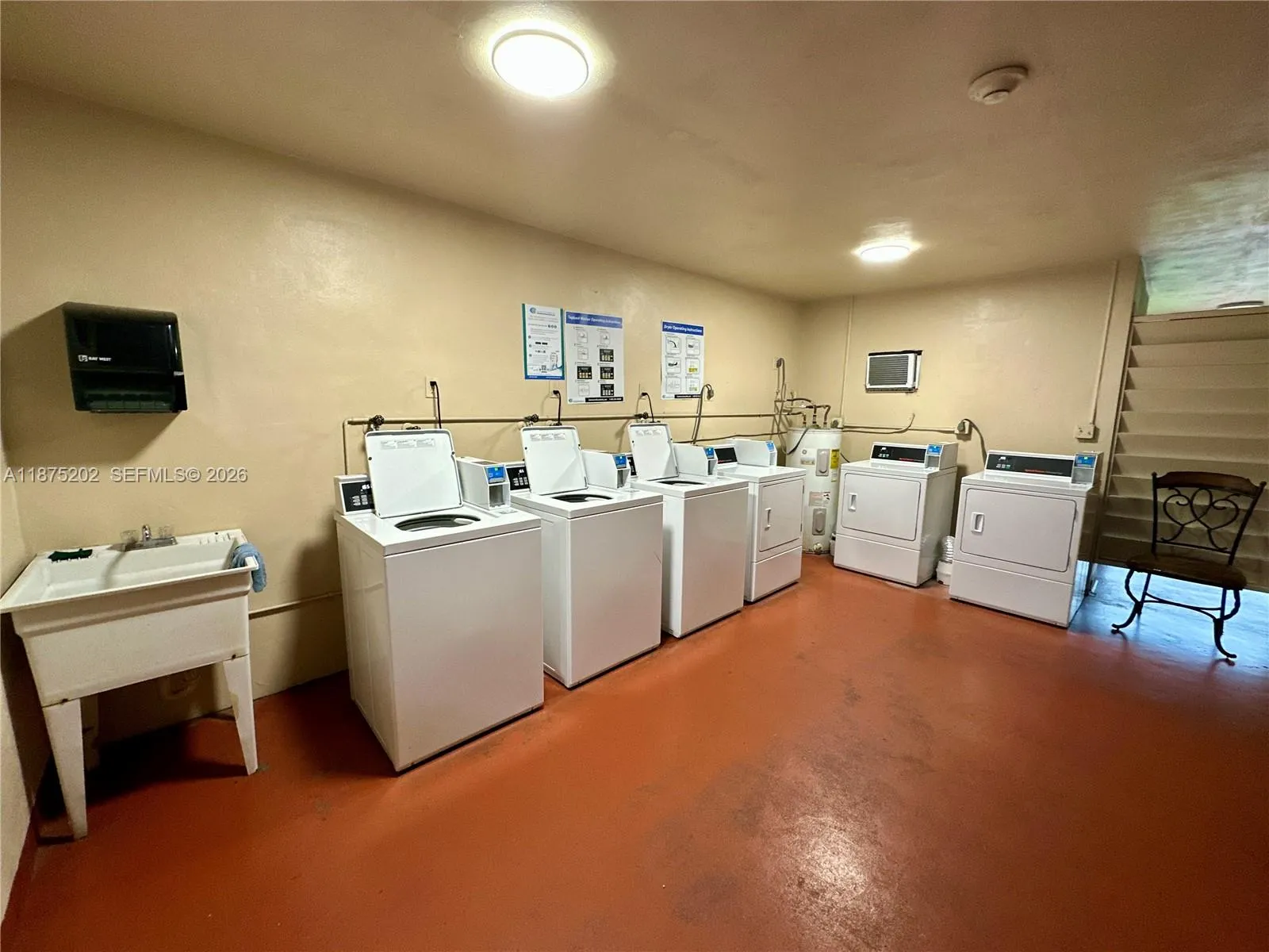 Property photo 24