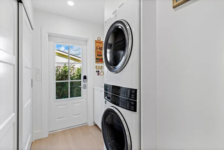 Expansive Closets, Utility Sink