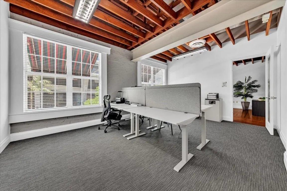 Property photo 64