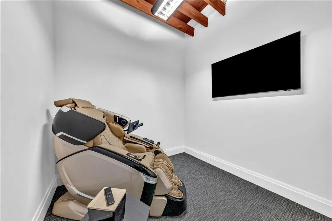 Property photo 71