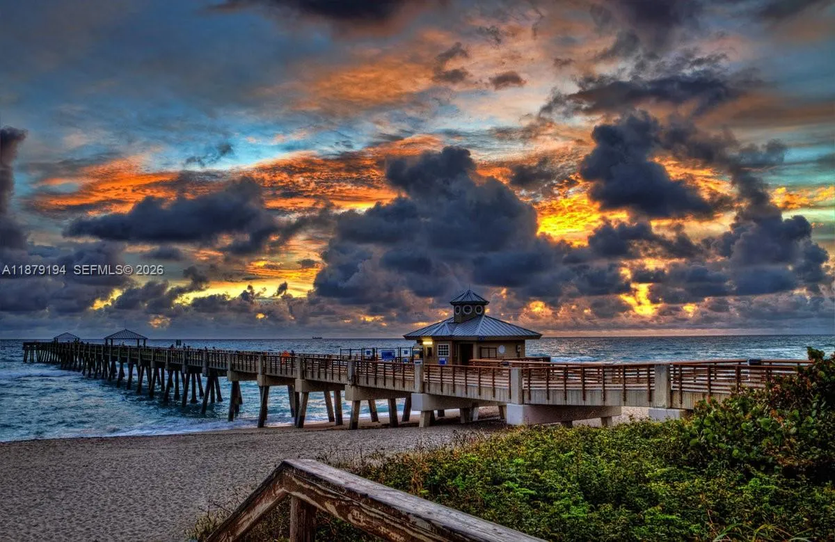 Walk to Fishing Pier
