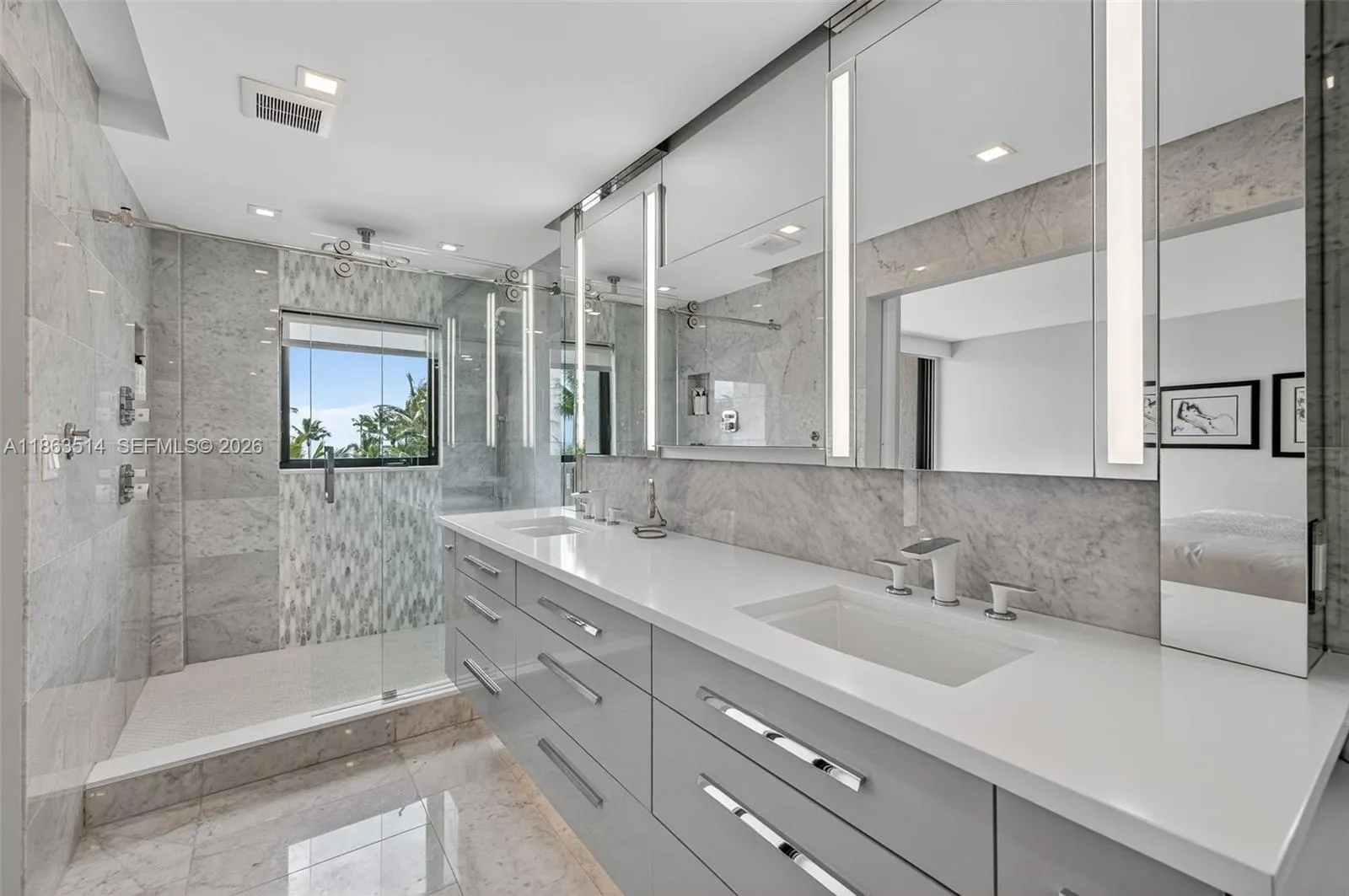 Master shower