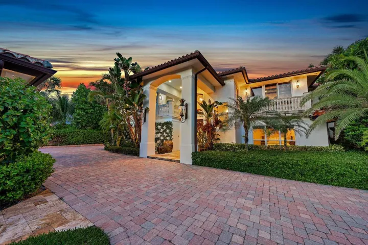 Front Exterior Twilight
