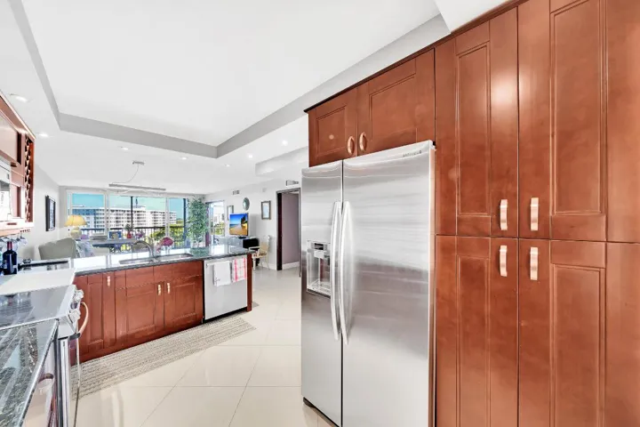 3 Kitchen (3)