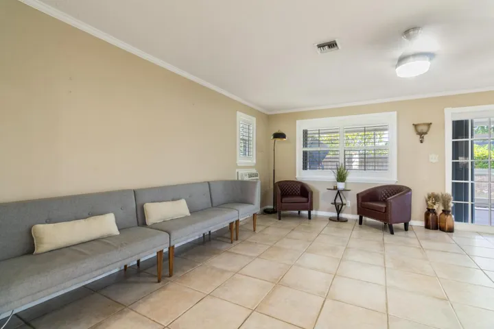 Sitting Area