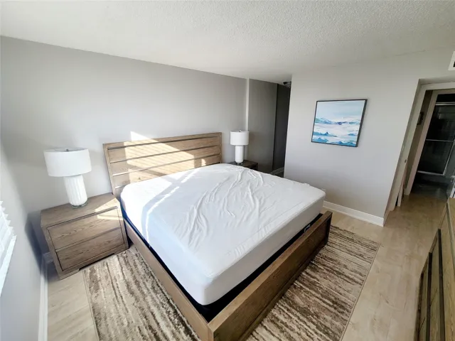 MAIN SUITE