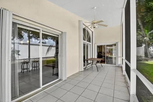 Covered & Screened Patio