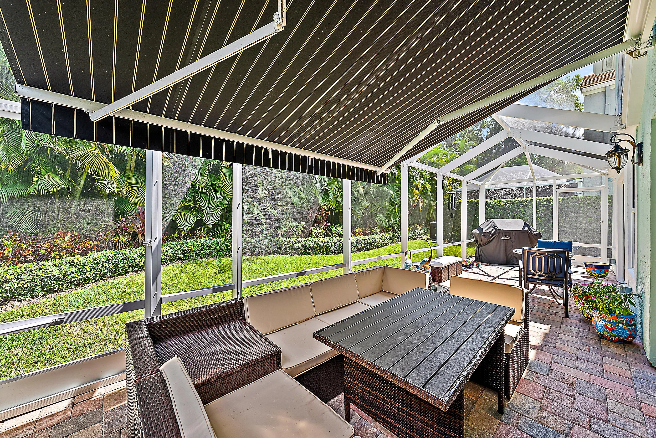 Screened Patio with Retractable Awning