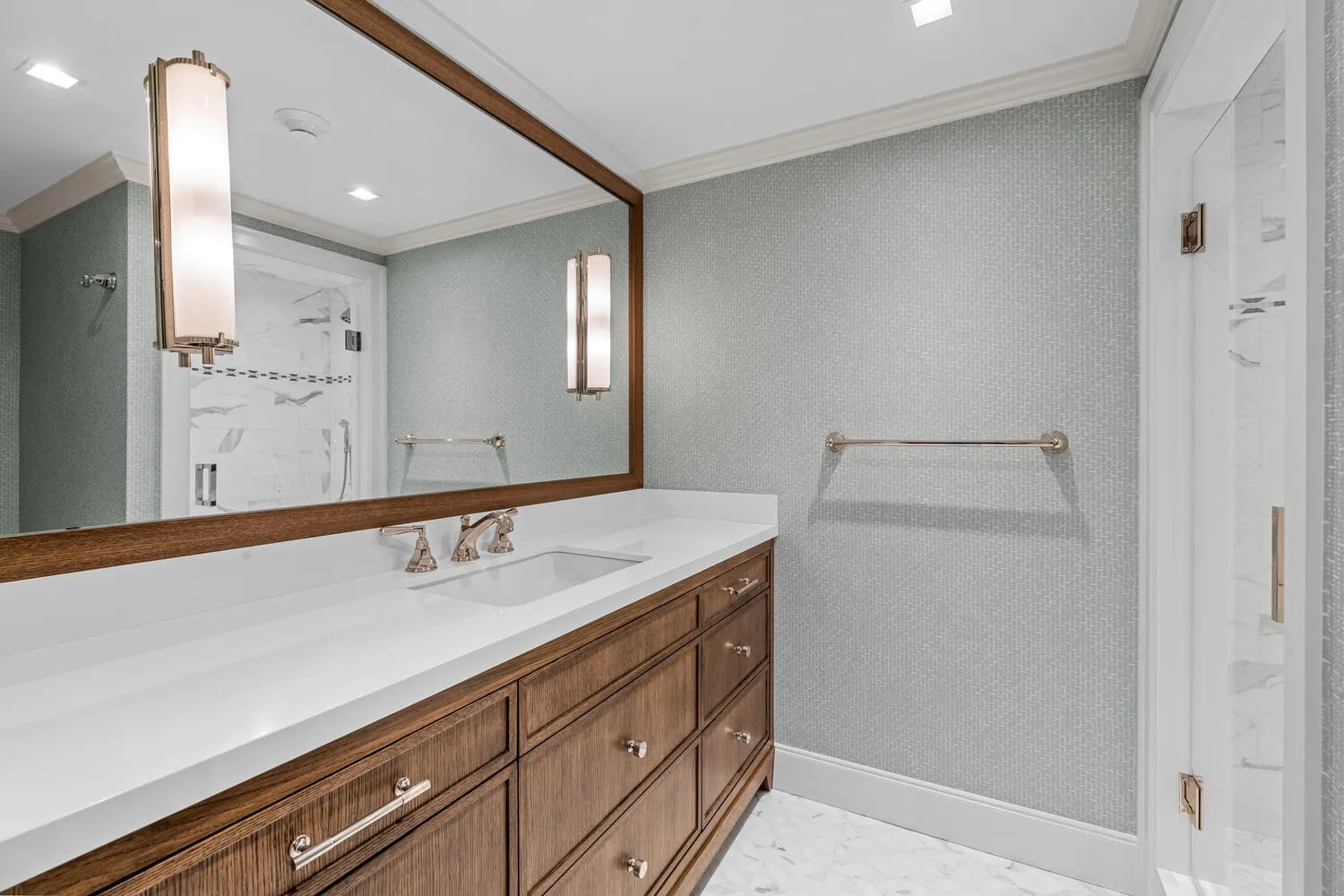 315 S Lake Dr Penthouse C Palm-large-067