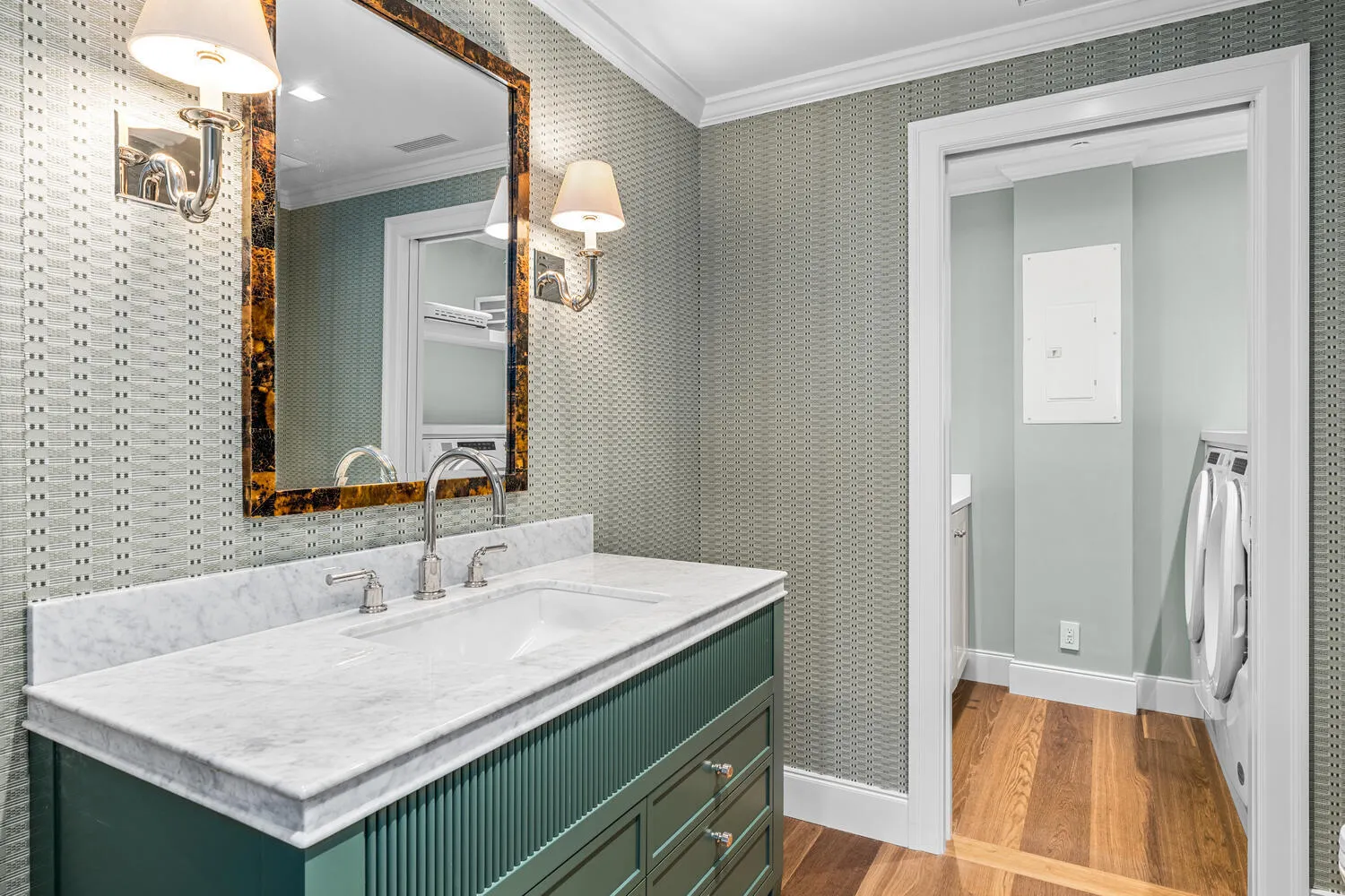 315 S Lake Dr Penthouse C Palm-large-038