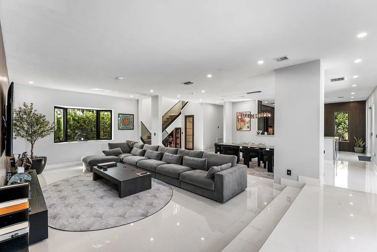 005-8387SawpineRoad-DelrayBeach-FL-33446