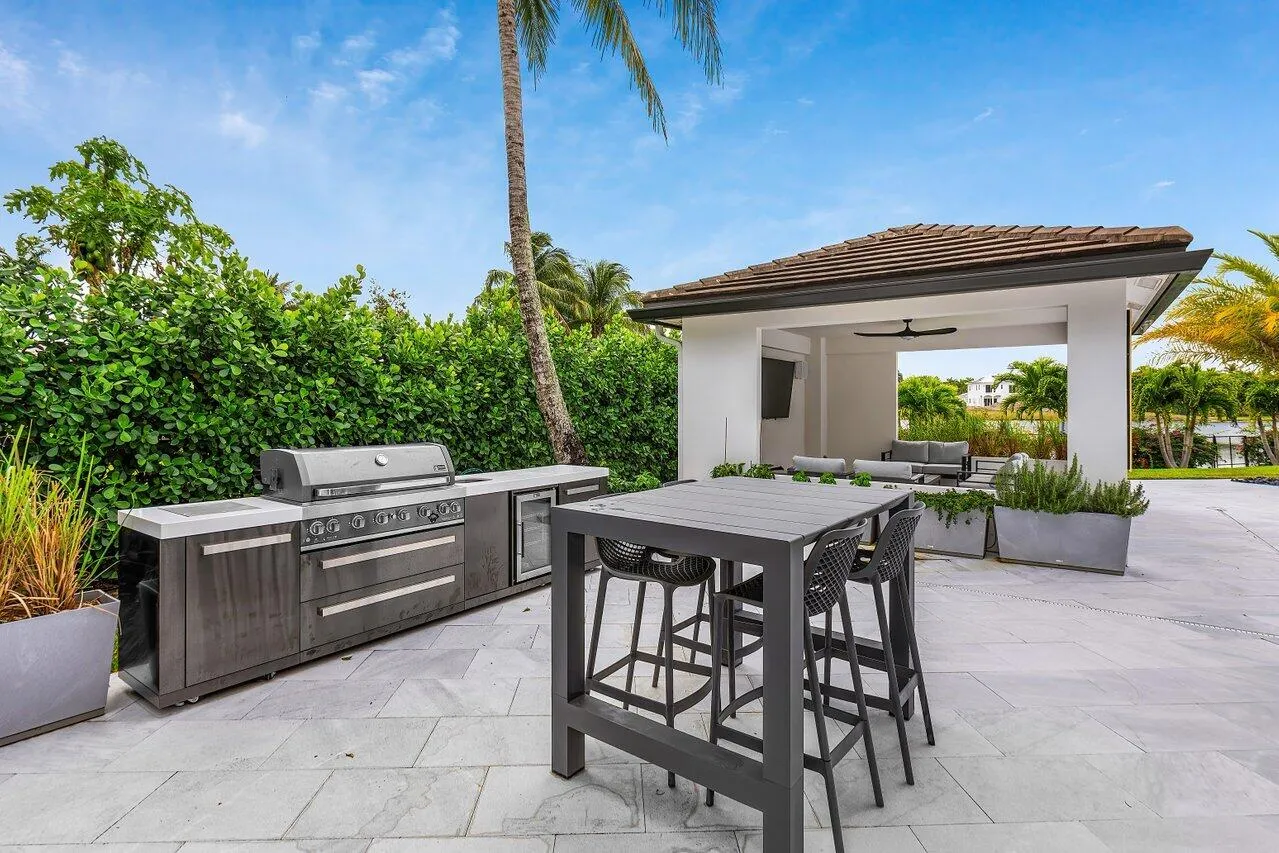 040-8387SawpineRoad-DelrayBeach-FL-33446