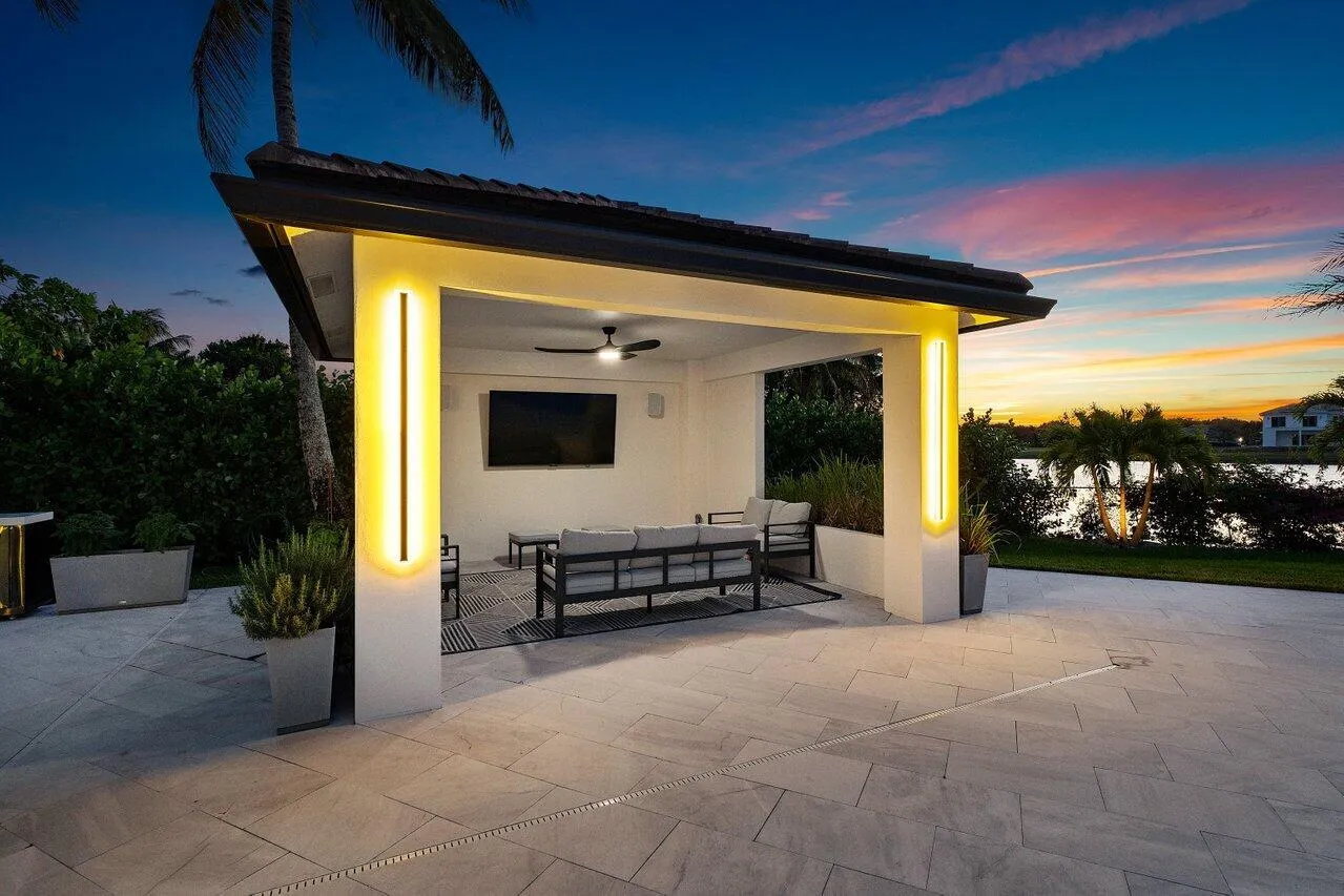 060-8387SawpineRoad-DelrayBeach-FL-33446