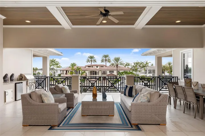 2nd Level Lanai summer kitchen