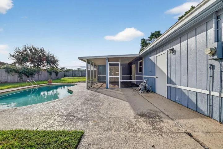 28-web-or-mls-3A5A3892
