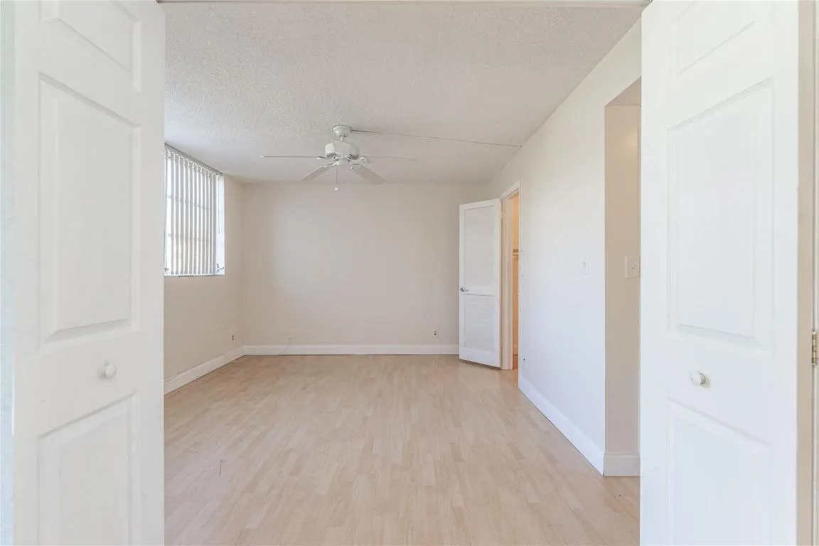 HOLLYBROOKBED ROOM 2