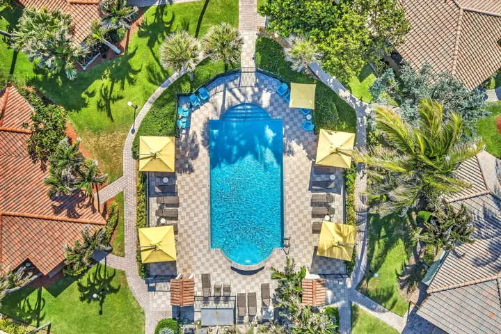 ariel pool