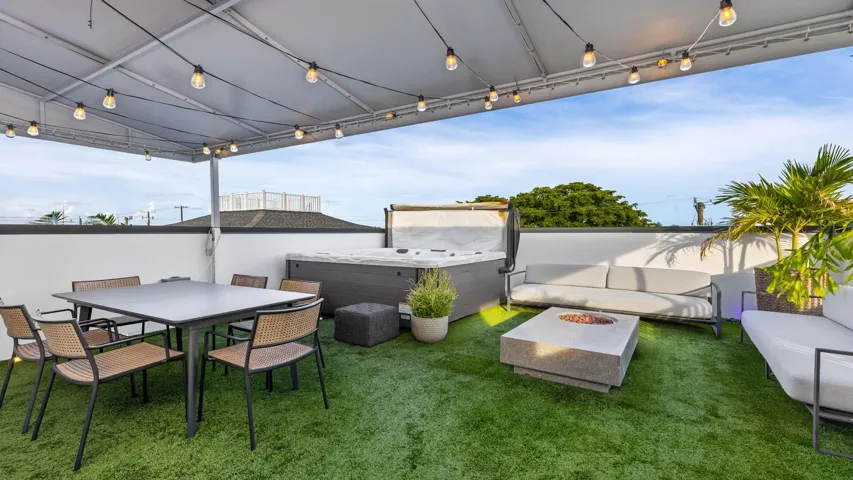 230 George Bush Blvd (33)