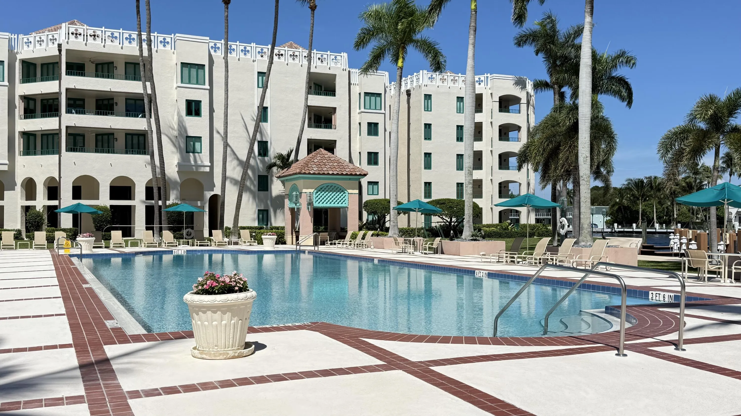 Pool on the Intracoastal