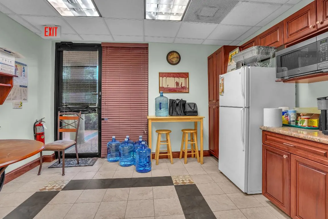 Property photo 23