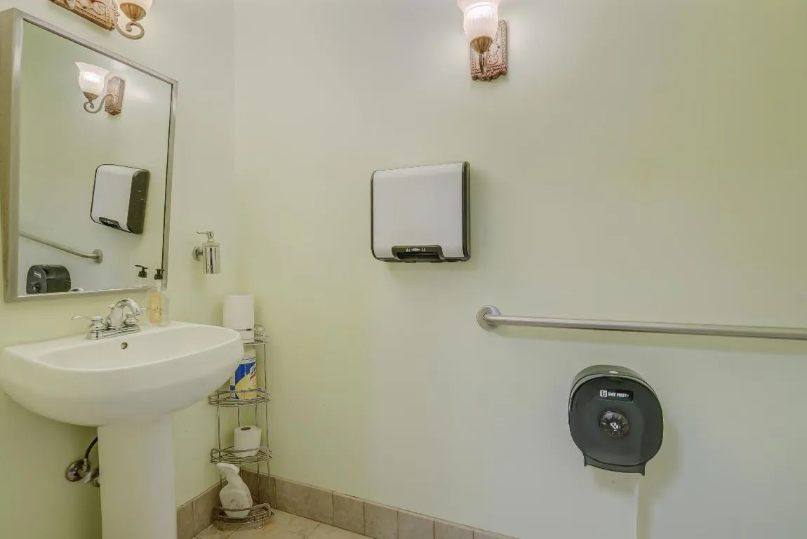 Property photo 25