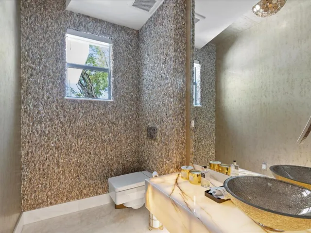 58-Bathroom