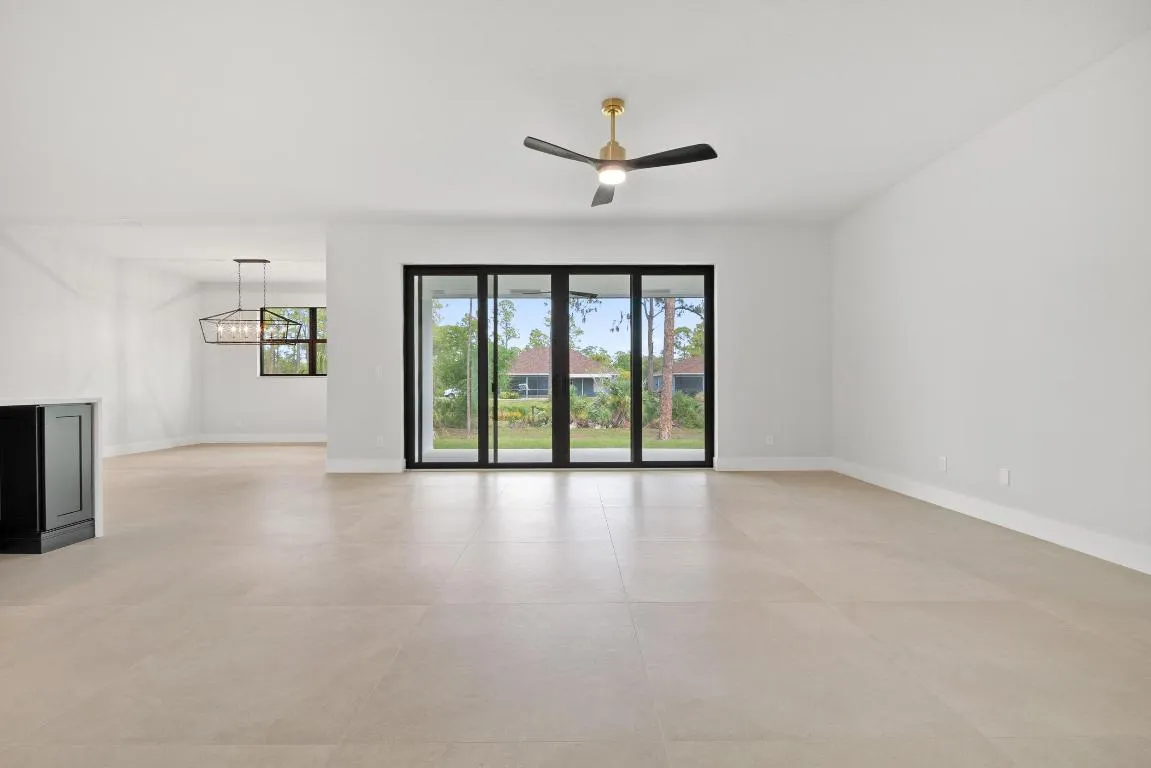 Living Room 4
