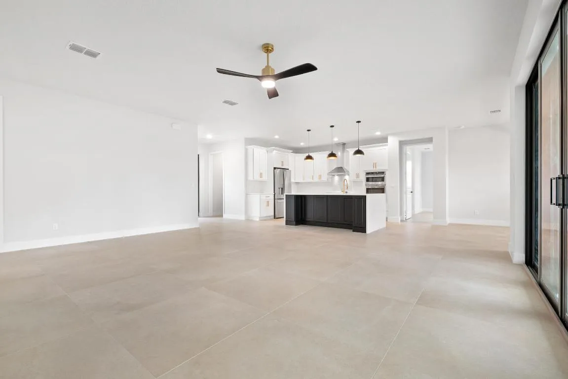 Living Room 6