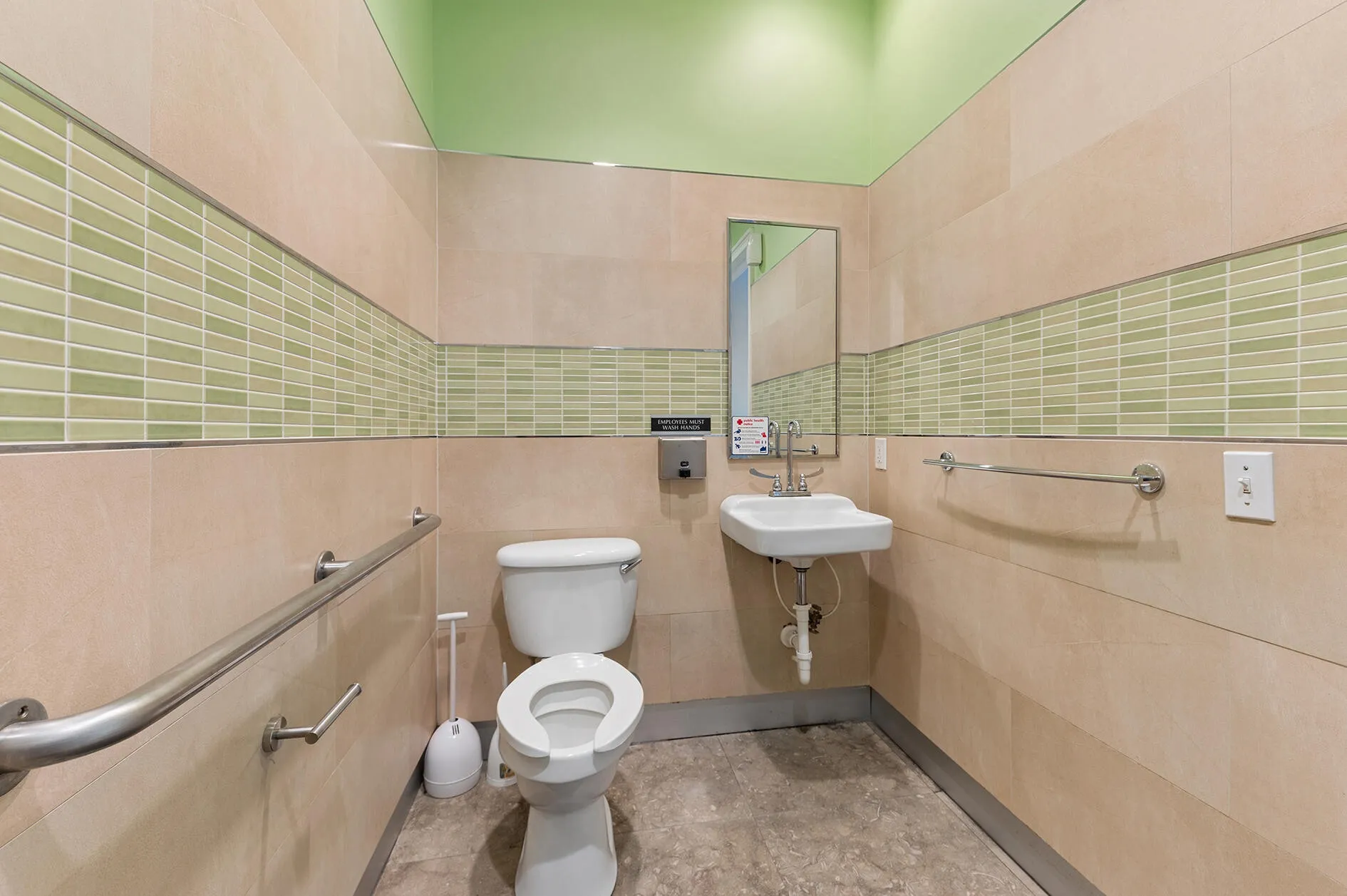 Property photo 35