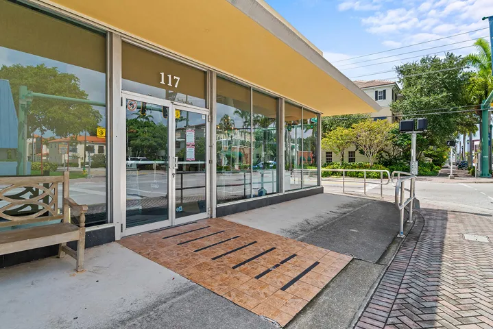 117-NE-FIFTH-AVE-STE-B-33483-029