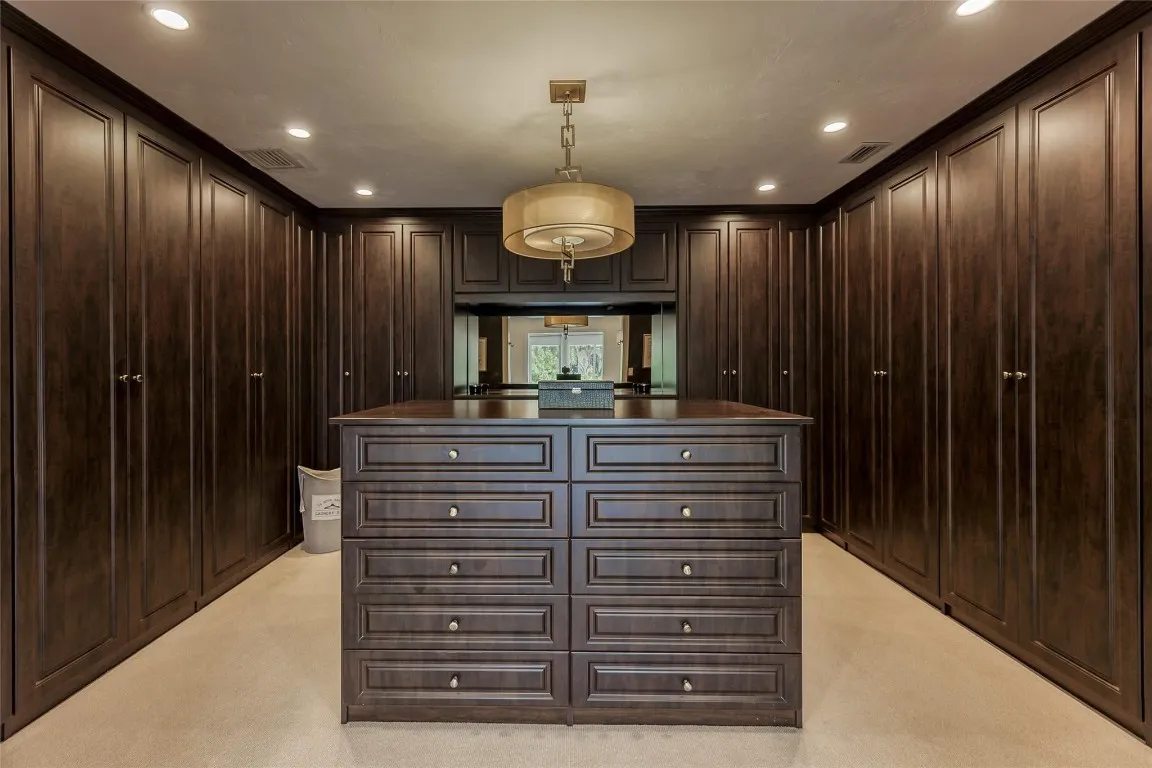 Primary Bedroom Closet