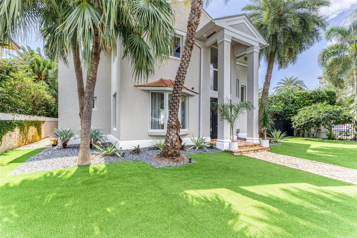 Gated & Completely Fenced Yard