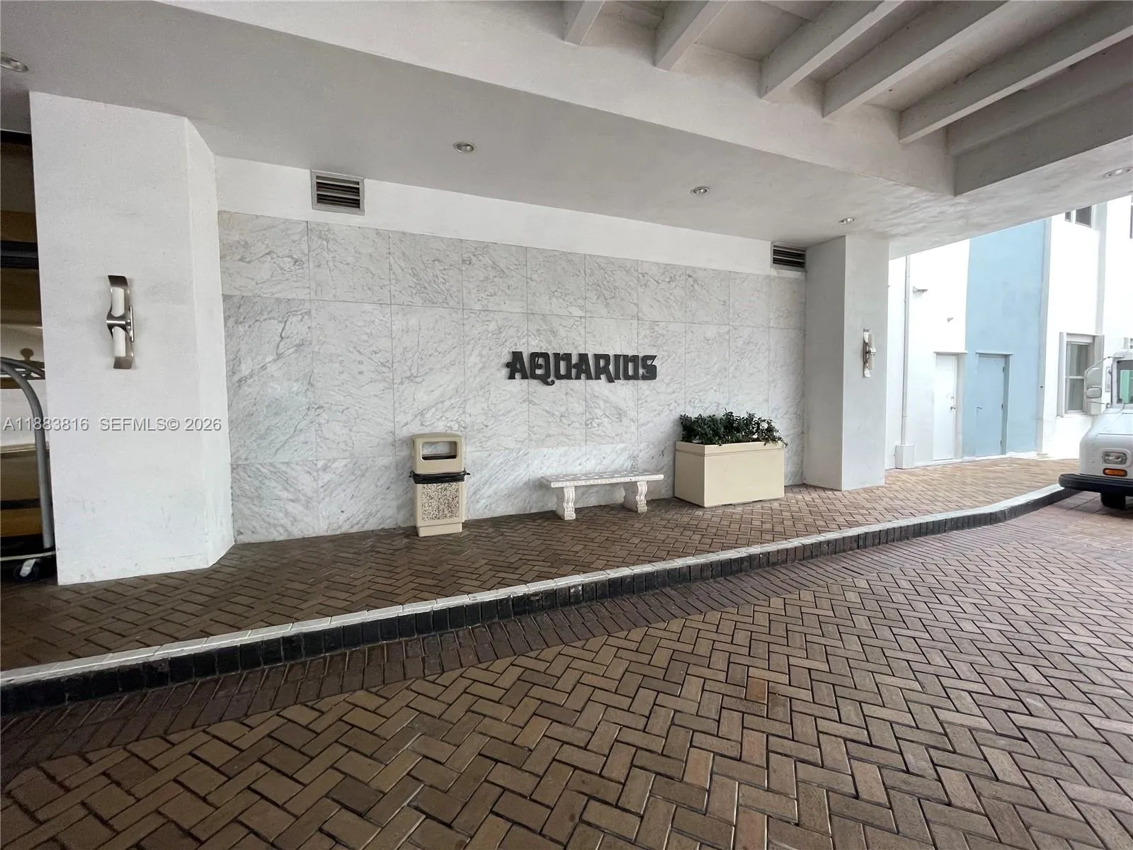 Valet Waiting Area