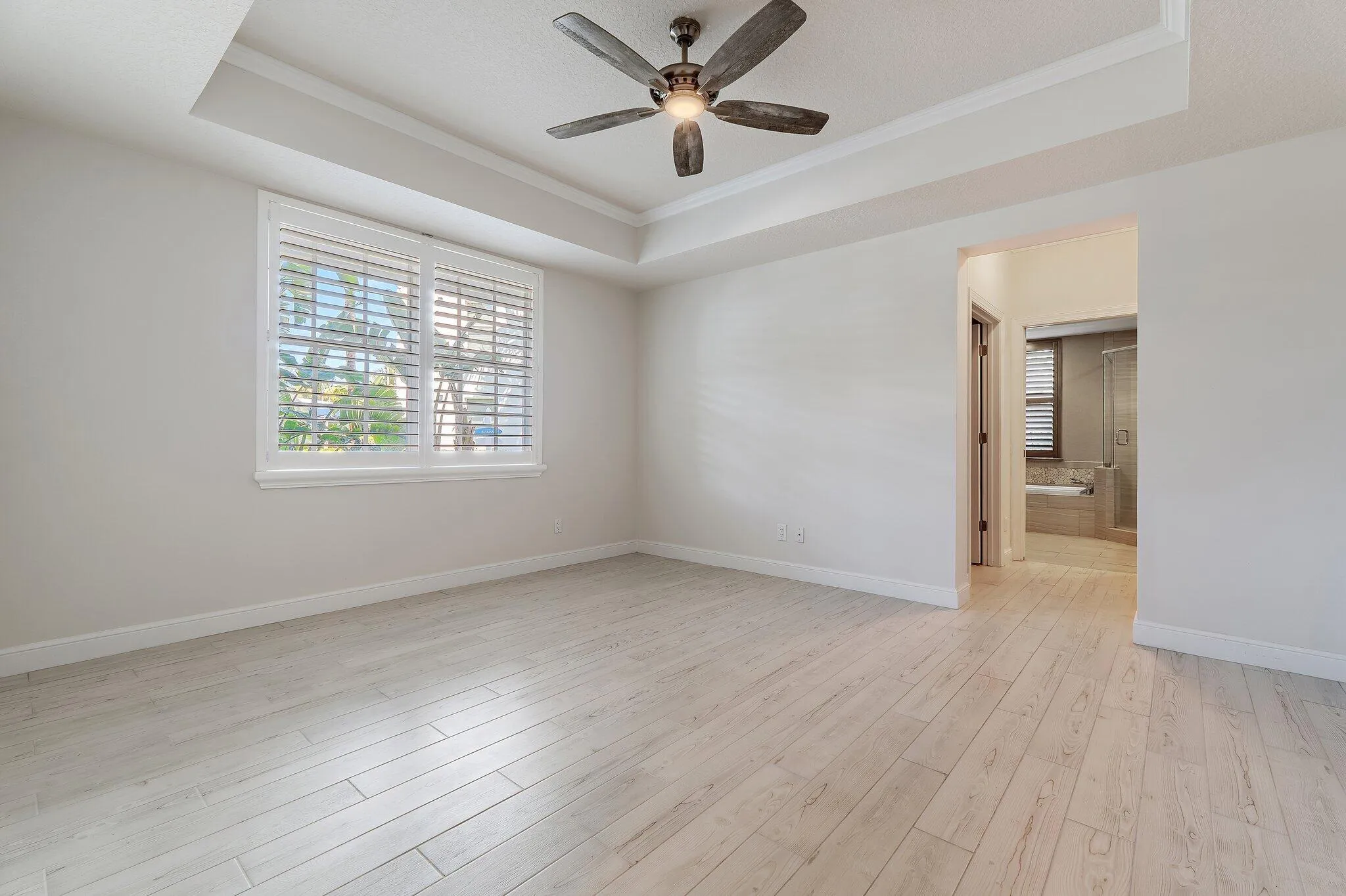 057-411BayColonyDrN-JunoBeach-SMALL
