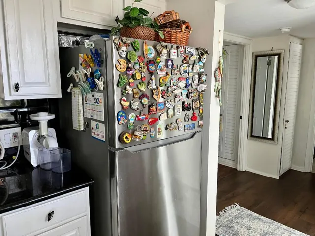 10. Kitchen 03
