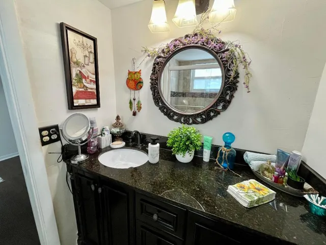 26. Bathroom 03
