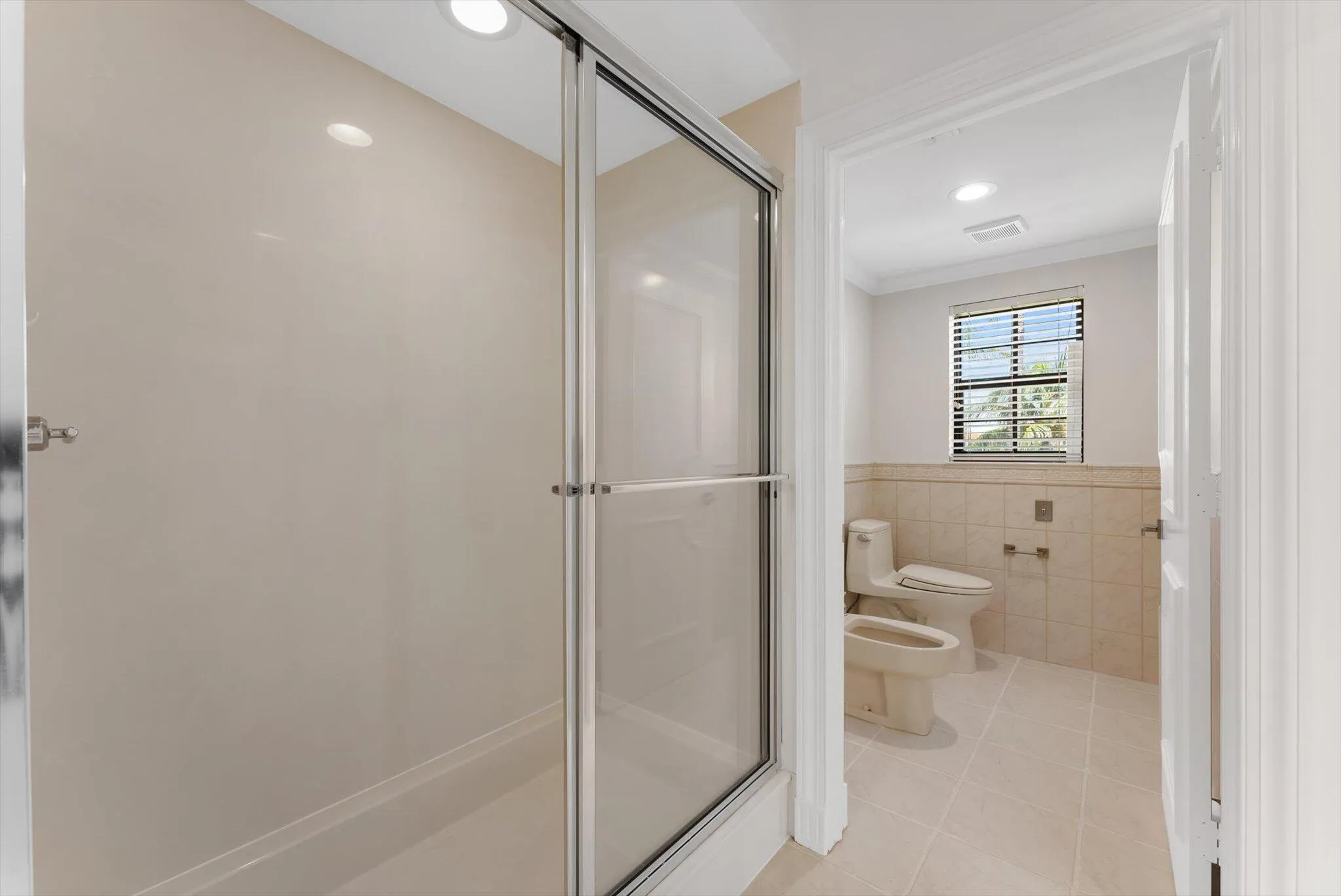 Primary Bathroom - Freestanding Shower/Water Closet with Bidet