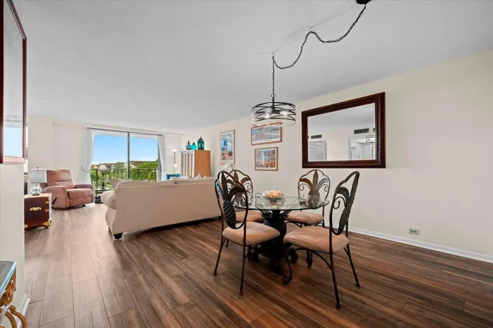 Dining/Living