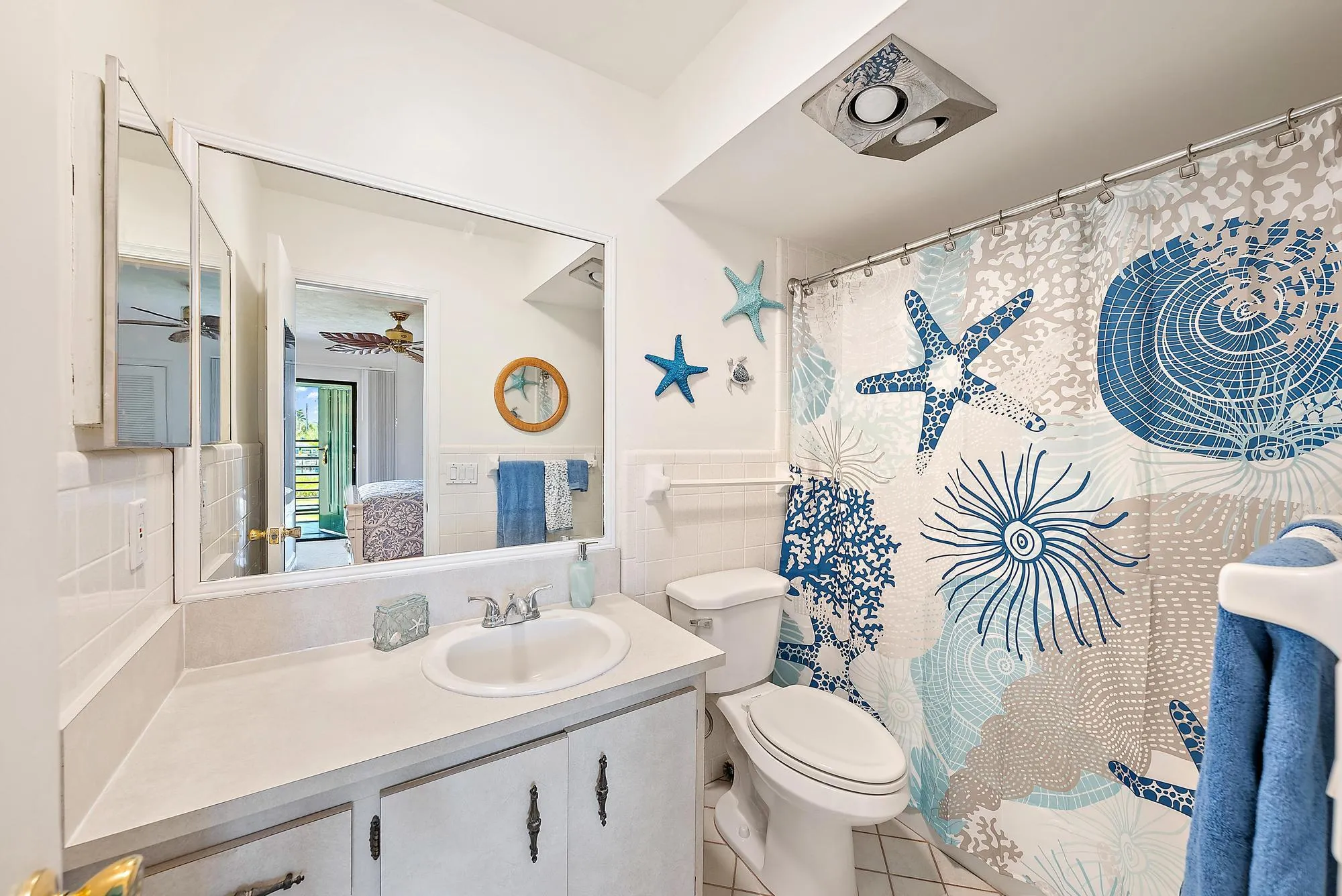 Primary Suite Bathroom