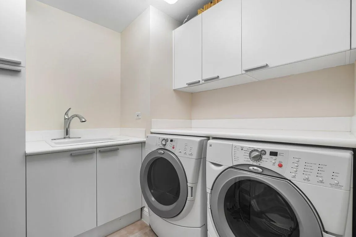 029-3800NorthOceanDrive-1053-RivieraBeac