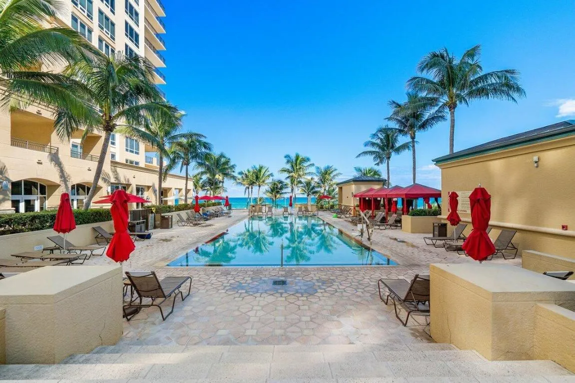 061-3800NorthOceanDrive-1053-RivieraBeac