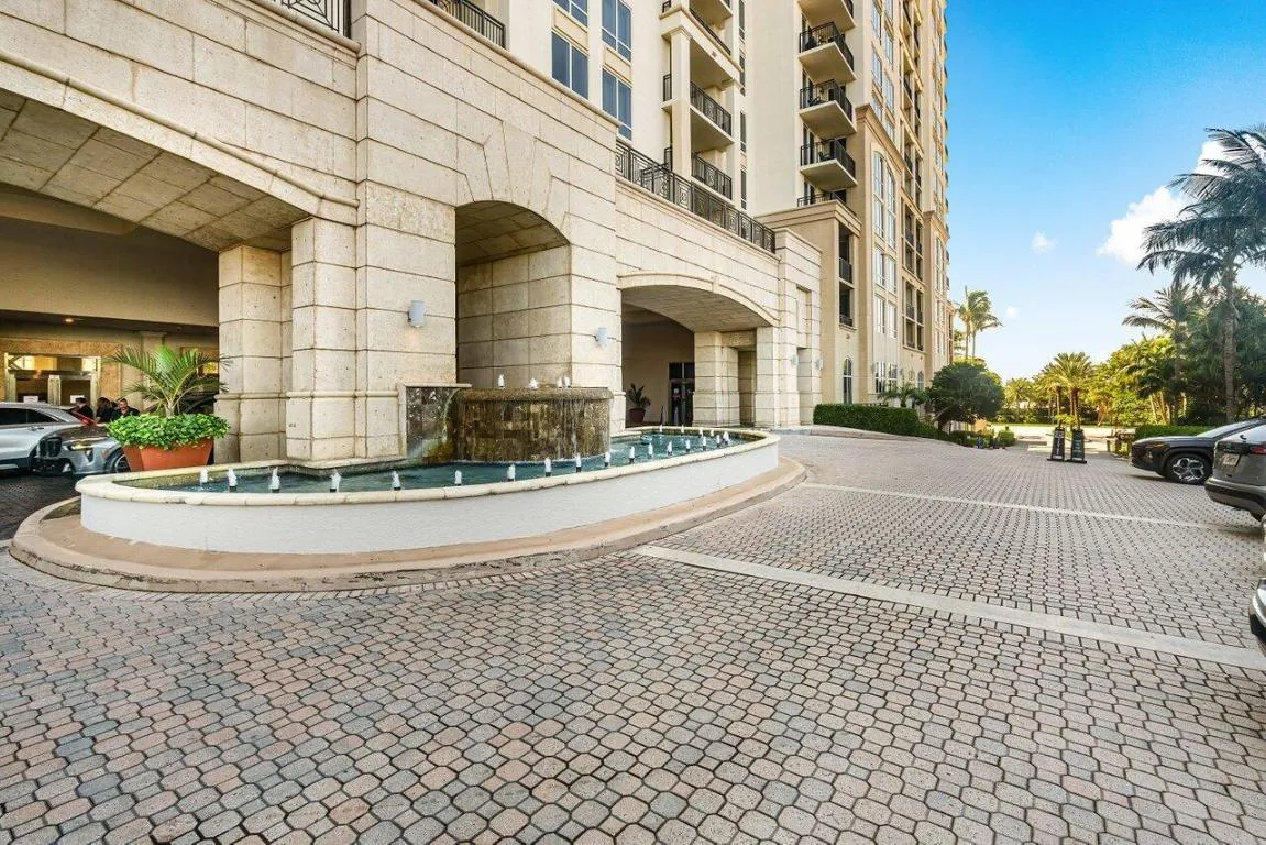 001-3800NorthOceanDrive-1053-RivieraBeac