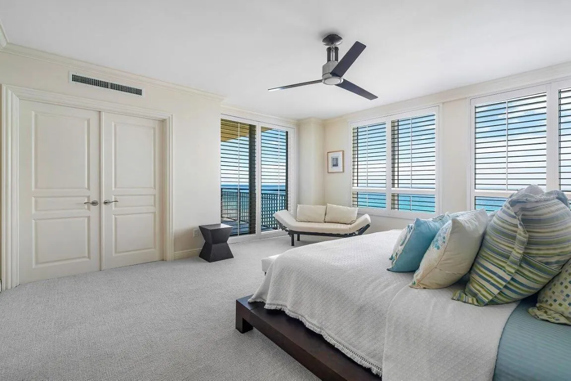 019-3800NorthOceanDrive-1053-RivieraBeac